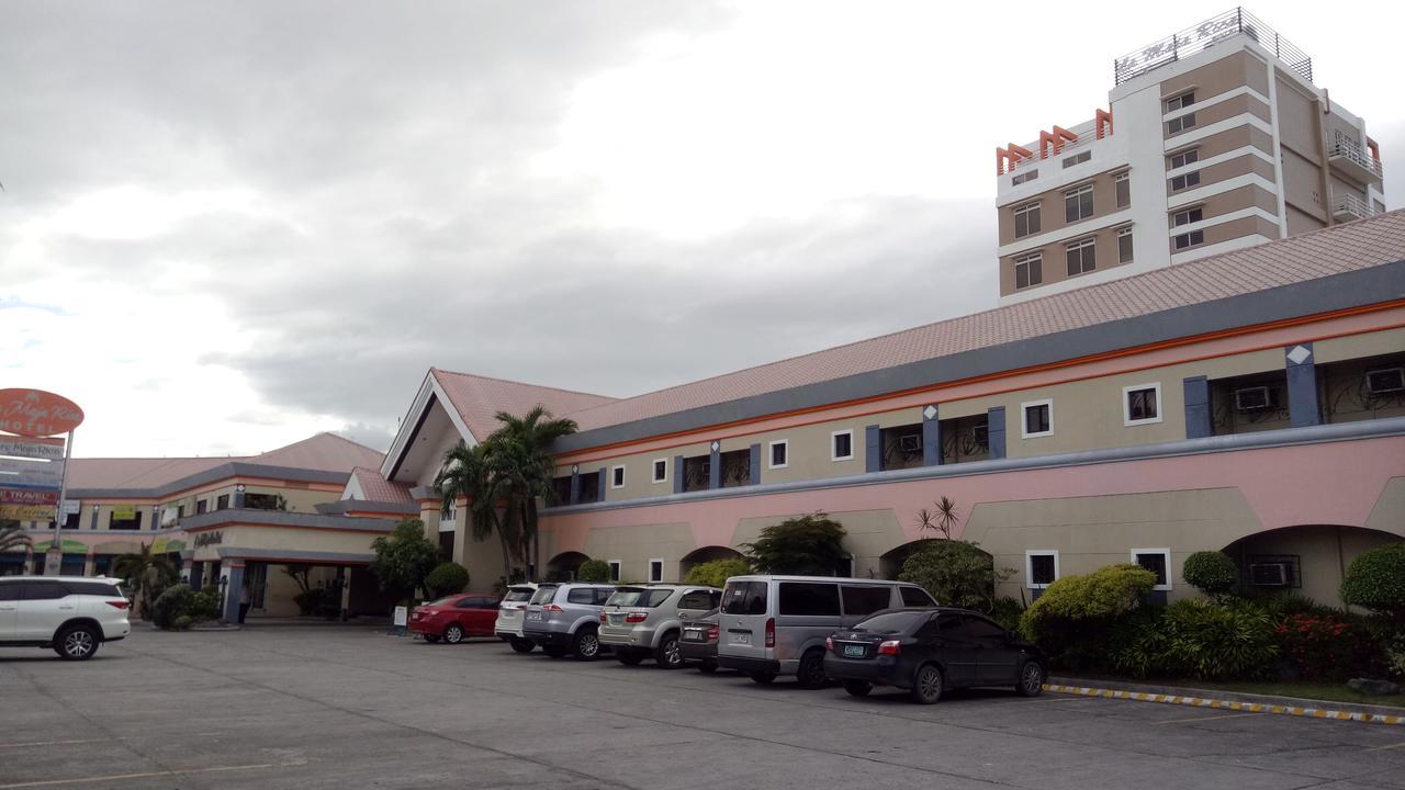 La Maja Rica Hotel Tarlac City Exterior photo