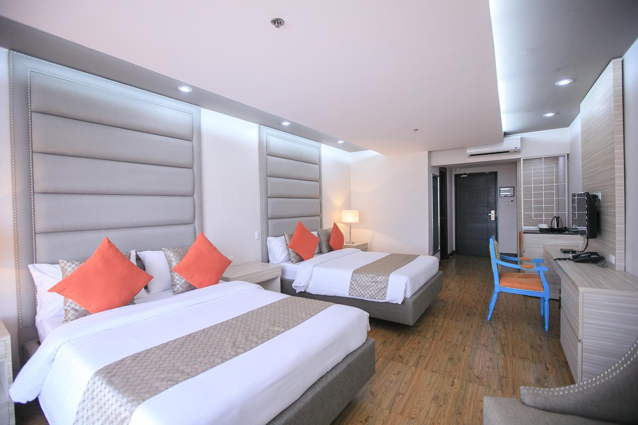 La Maja Rica Hotel Tarlac City Exterior photo